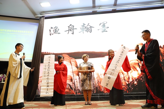 演出4_副本.jpg